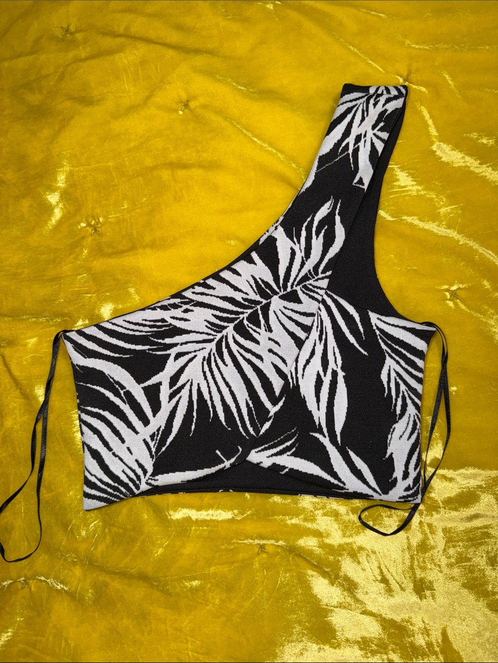 Zara Black & White One-Shoulder Leaf Print Crop Top